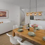4 Bedroom Lovely In Krancici Babici