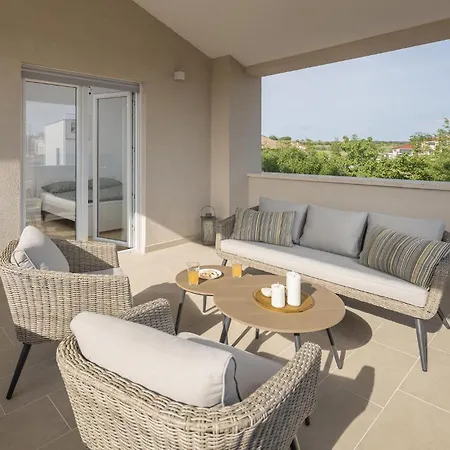 4 Bedroom Lovely In Krancici Дом отдыха