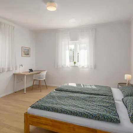 Дом отдыха 4 Bedroom Lovely In Krancici